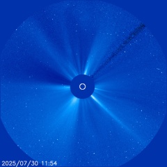 Images of the solar corona