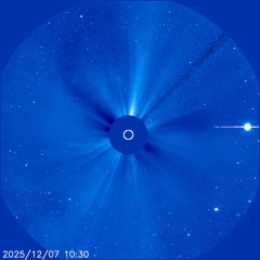 Images of the solar corona